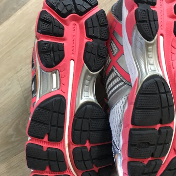 ASICS Nimbus-15 woman size 8 - Picture 5 of 8